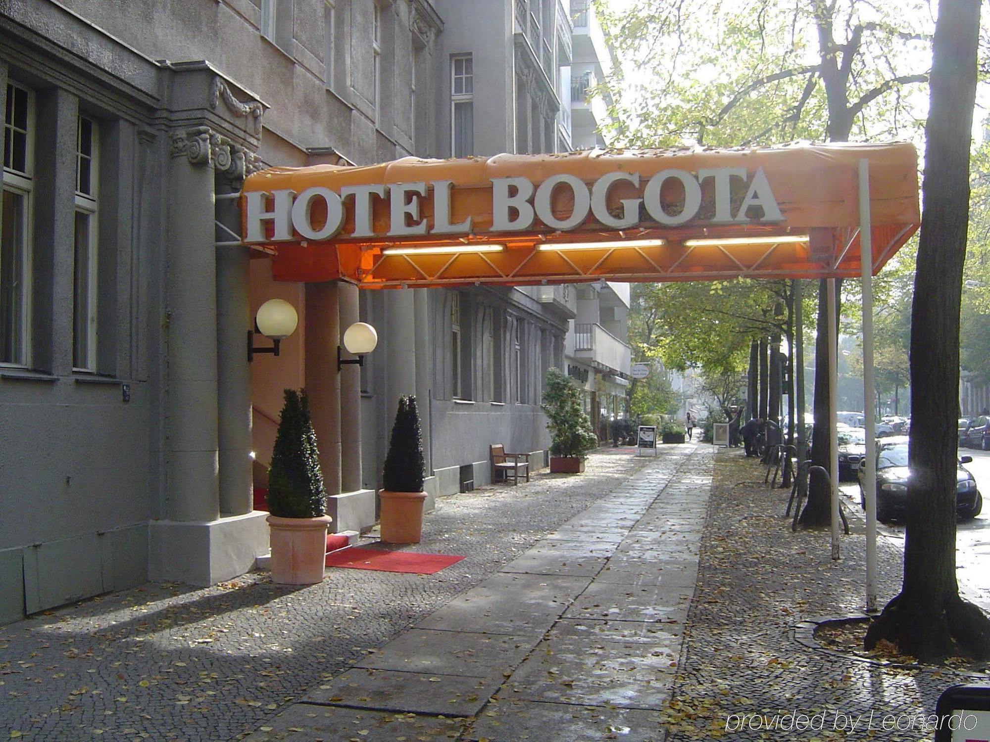 Stadt-Gut-Hotel Bogota Berlin Bagian luar foto